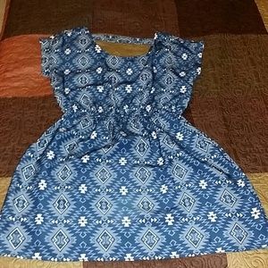 *worn once* Tribal patterened dress