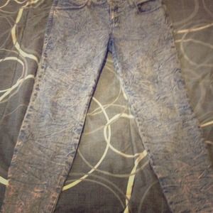 Acid wash jeans