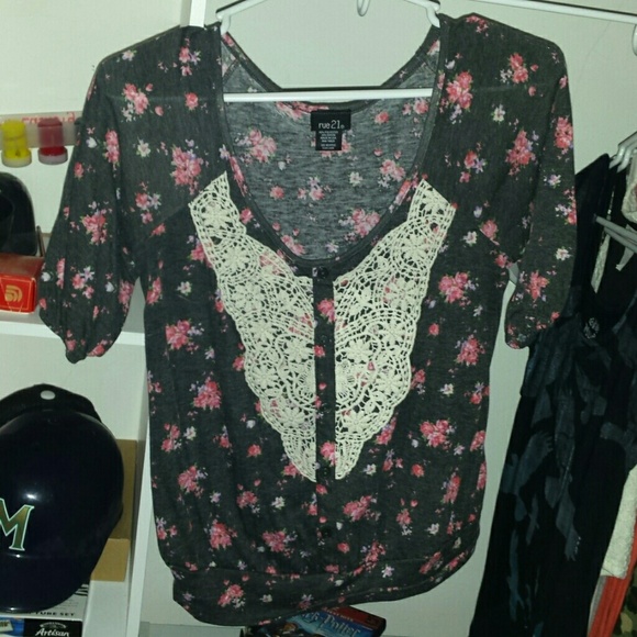 Cute top