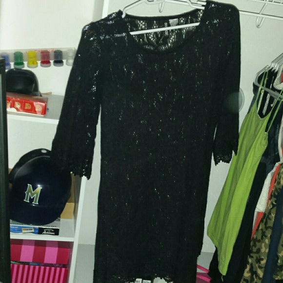 Black lace dress