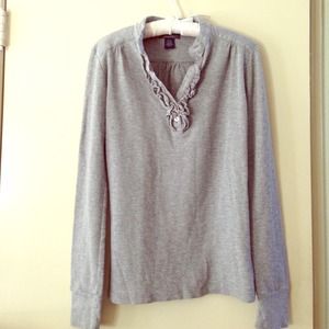 109% cotton long sleeves heather grey top ruffled
