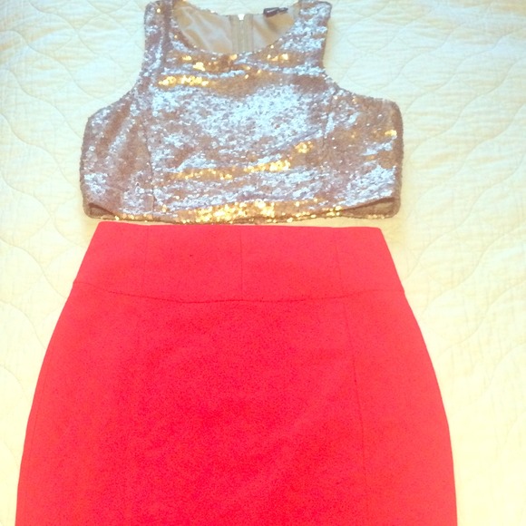 Top & Pencil Skirt bundle