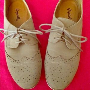 Qupid Suede Tan Oxfords FLASH SALE