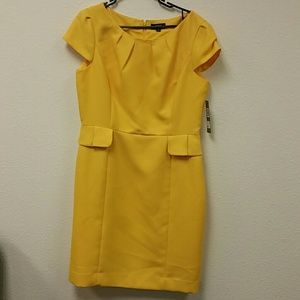 Yellow dress size 14