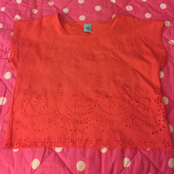 Large flowy coral shirt