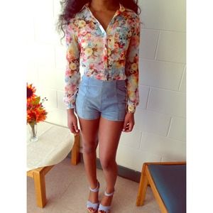 ❗️SALE❗️Floral Chiffon Blouse