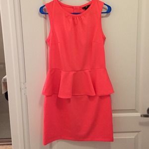 Hot party pink peplum dress