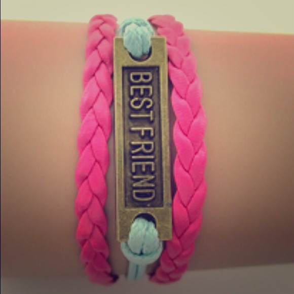 "BEST FRIENDS" BRACELET...❤️❤️