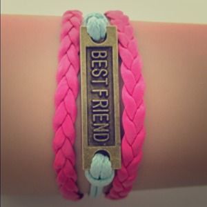 "BEST FRIENDS" BRACELET...❤️❤️