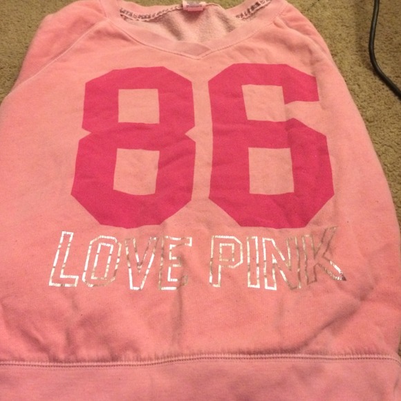 Pink sweater - Picture 1 of 2