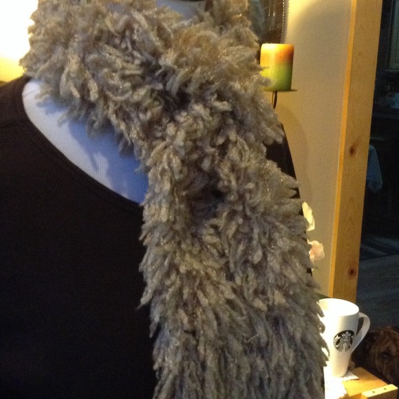 Tan chunky scarf