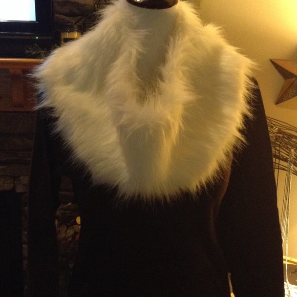 Faux fur neck/shoulder wrap