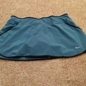 Nike dri-fit Skort workout skirt