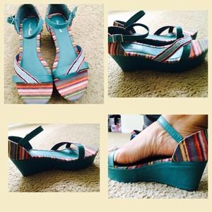 Super Cute Anna Almeida Flatform Strap Sandals