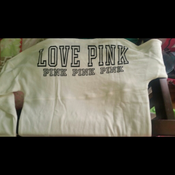 NIB VS PINK CREW