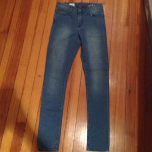 High Rise Gap Legging Jean