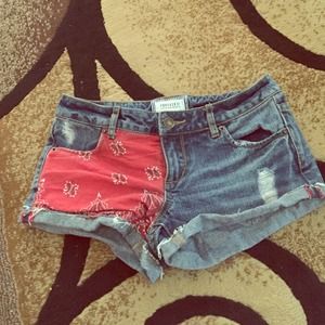 Cute daisy duke shorts