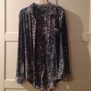 Acid wash button up