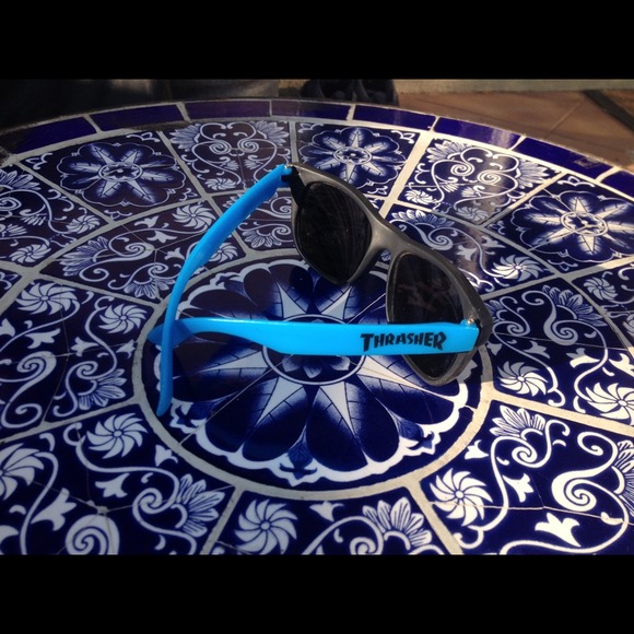 Thrasher beach shades 🌴