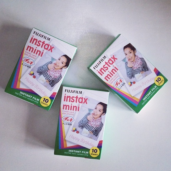 Instax film