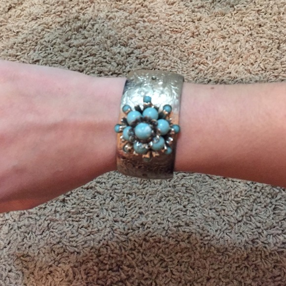 Vintage turquoise and silver bracelet - Picture 2 of 2