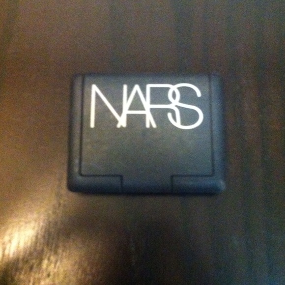 NARS Lola Lola SOLD ON MUABS - Picture 1 of 3