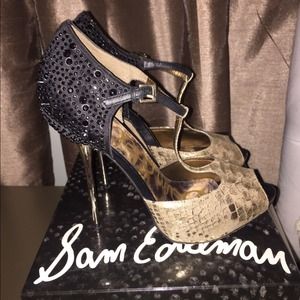 ❌SOLD❌ Sam Edelman spiked heels