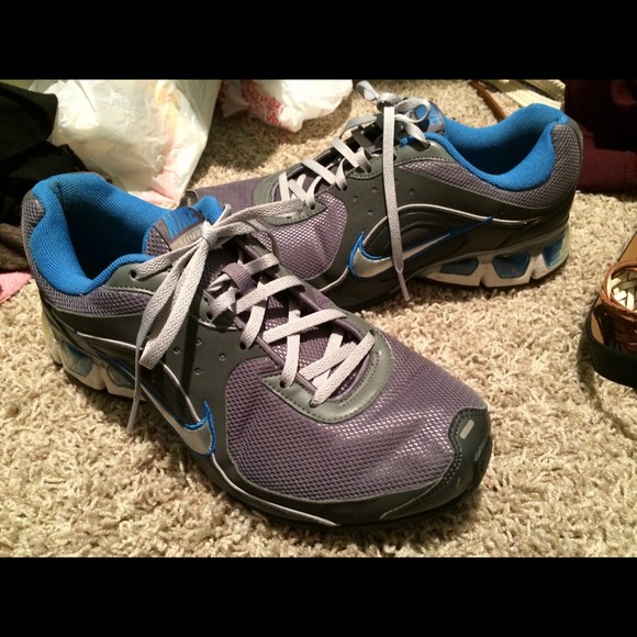 Nike Sneakers