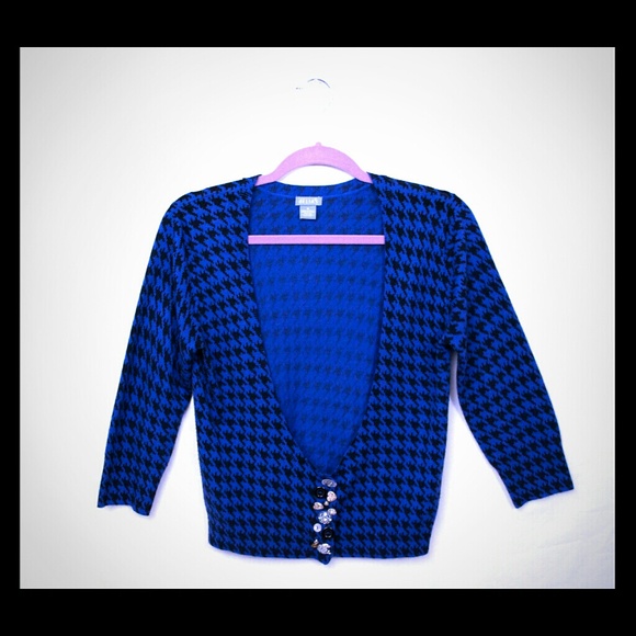 Delta's Black and Blue Houndstooth Cardigan Sz M
