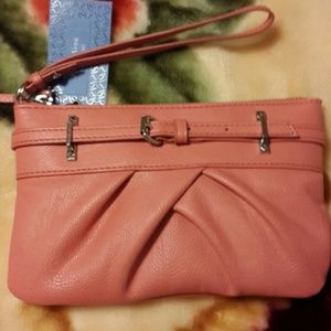 Simply Vera Vera Wang Wristlet