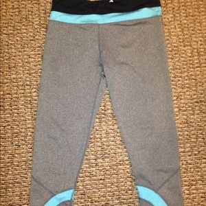 90 degree crops size small