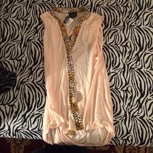 Pink/leopard top