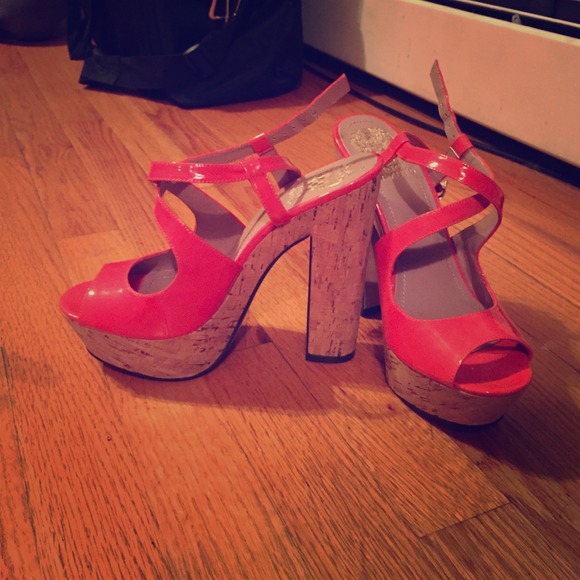 Grapefruit Vince Camuto heels- DISCONTINUED! Nwt