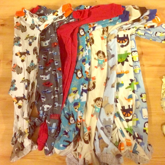 8 pairs of boy pjs