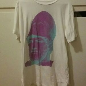 Pericles Curved Hem Tee