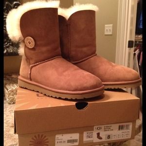 UGGS