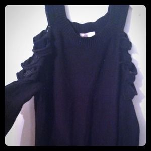 Sliced sleeve sweater