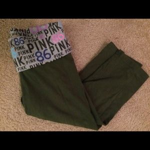 VS capri yoga pants