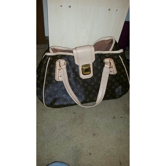 Large purse