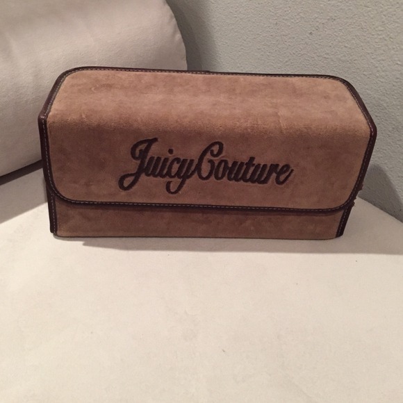 Juicy couture cosmetic/travel case