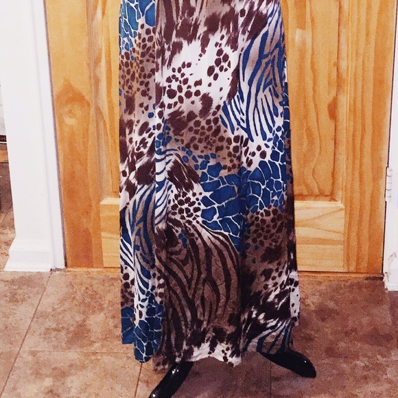 Strapless Long Animal print dress with open back - Picture 6 of 8