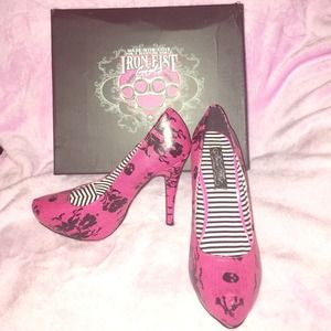 Lacey Days Pointed Toe Platform Heels