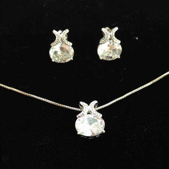 Authentic Silver Earring & Pendant Set