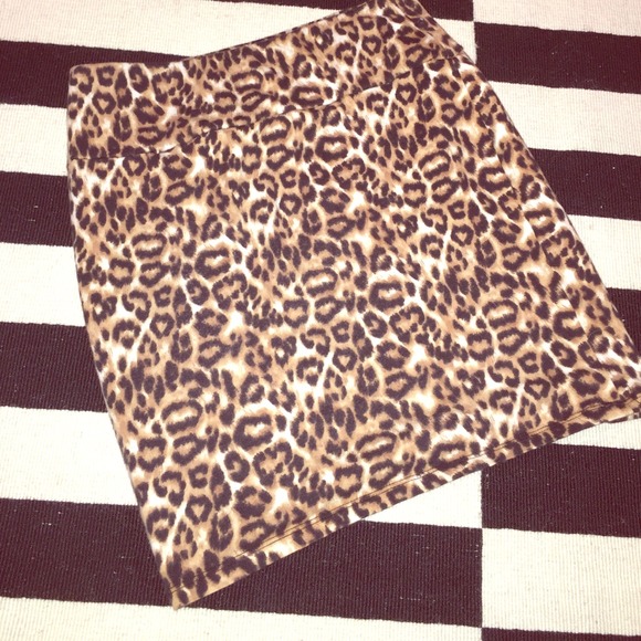 F21 Animal Print Pencil Skirt