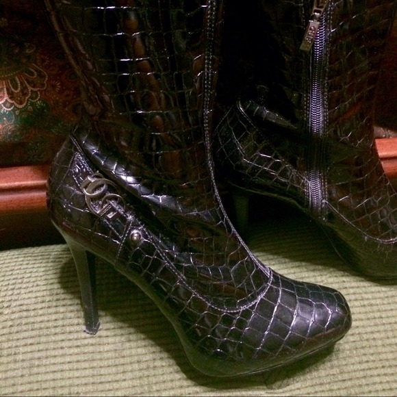 Guess knee high boots