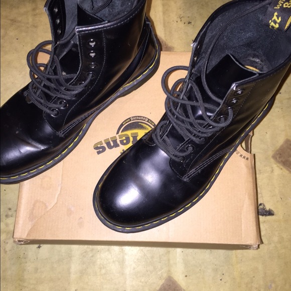 Dr. Martens