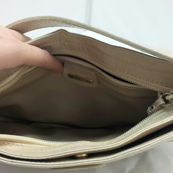 Vintage authentic Gucci Pouchette purse - Picture 4 of 4