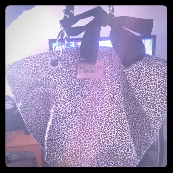 Victoria's Secret leopard tote bag