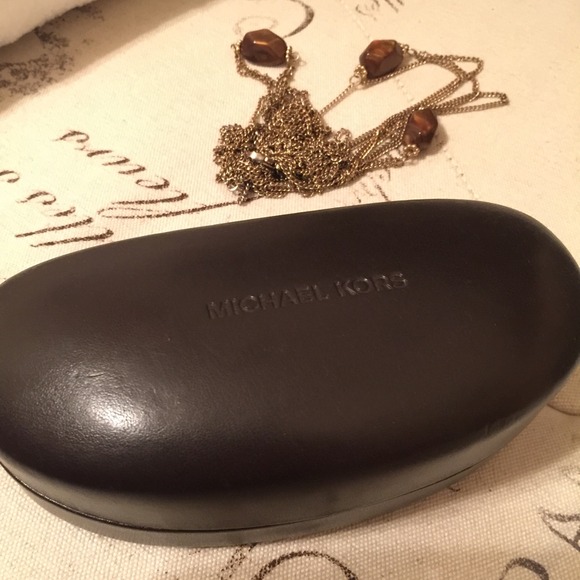 Michael Kors Sunglass Case with cloth