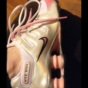 Nike shocks tanks and flip flop bundle